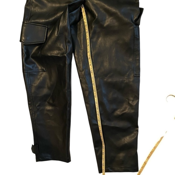 Wilfred Free Aritzia vegan leather cargo pants - Picture 8 of 13